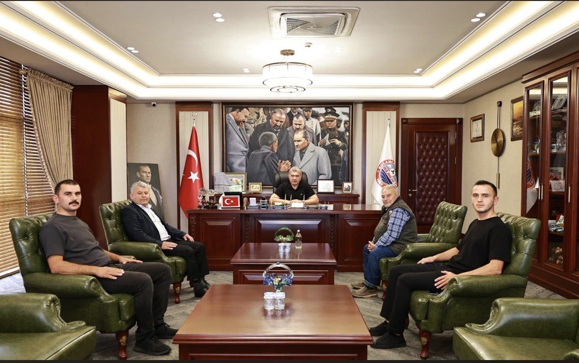 Başkan Necmi Sıbıç, Ferhat ve İlhan Ayvaz’ı Makamında Ağırladı